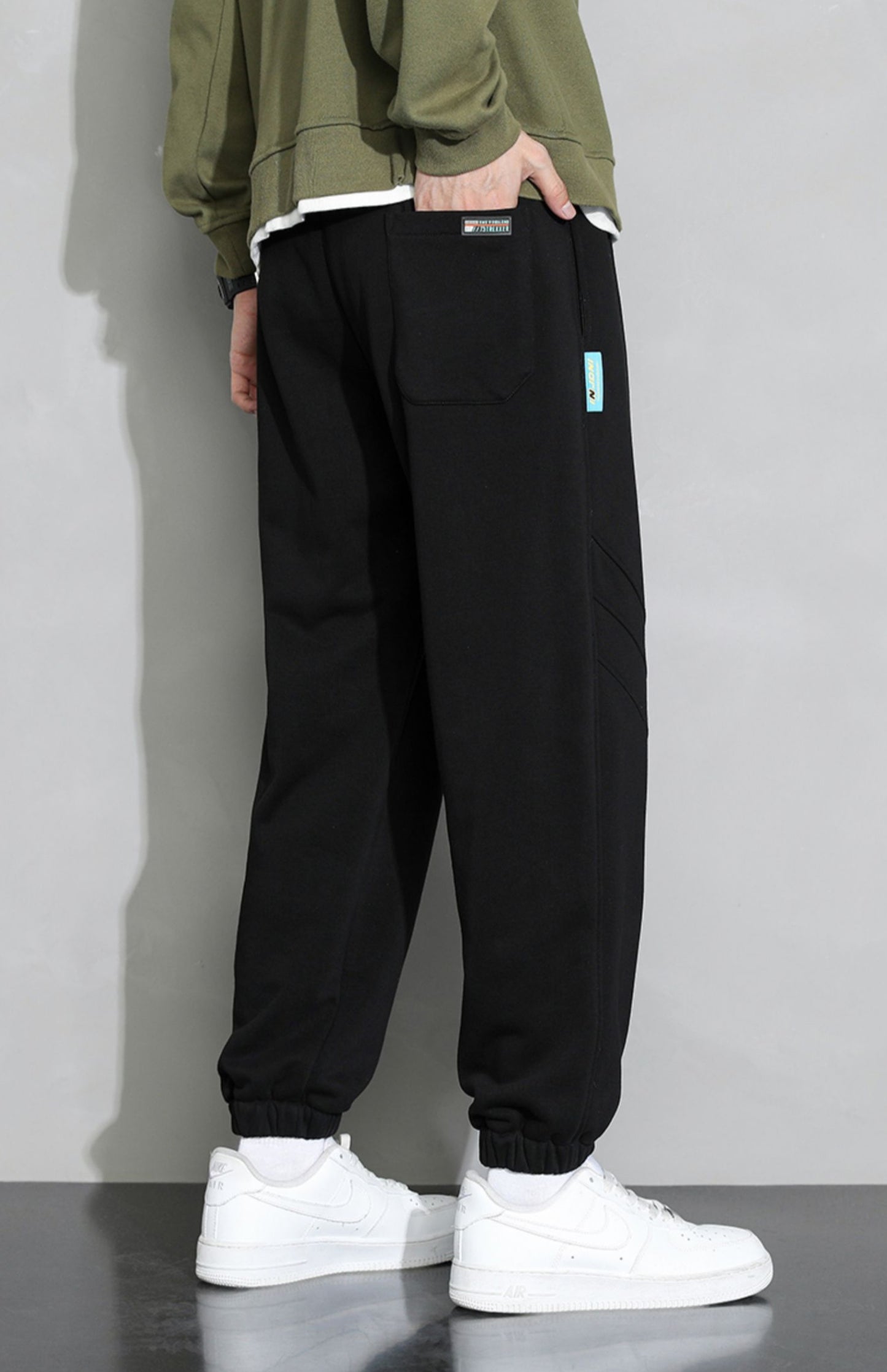 Code Contrast Active Thermal Sweats