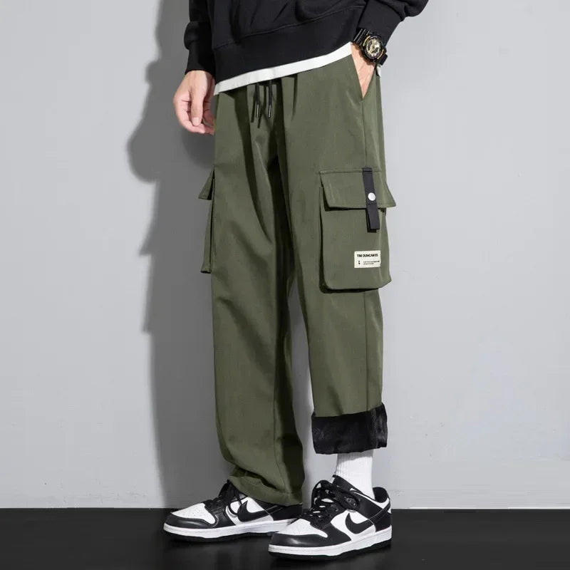 New Elite Relaxed Fleece Cargo Pants